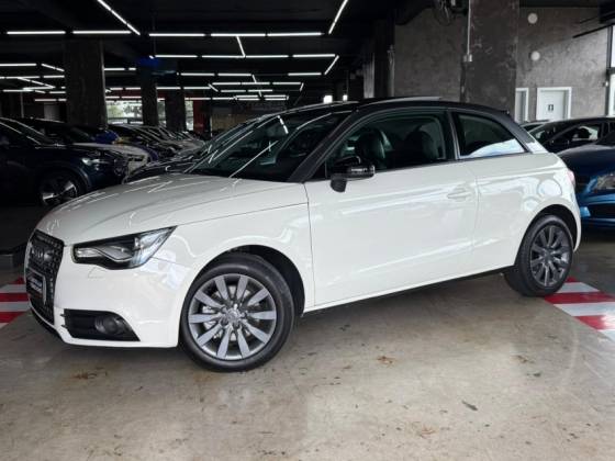 AUDI A1 1.4 TFSI ATTRACTION 16V 122CV GASOLINA 2P AUTOMÁTICO